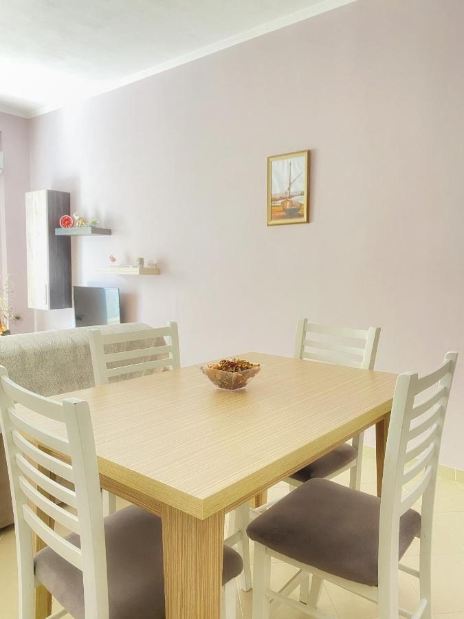 Apartment Albania Орікум Екстер'єр фото