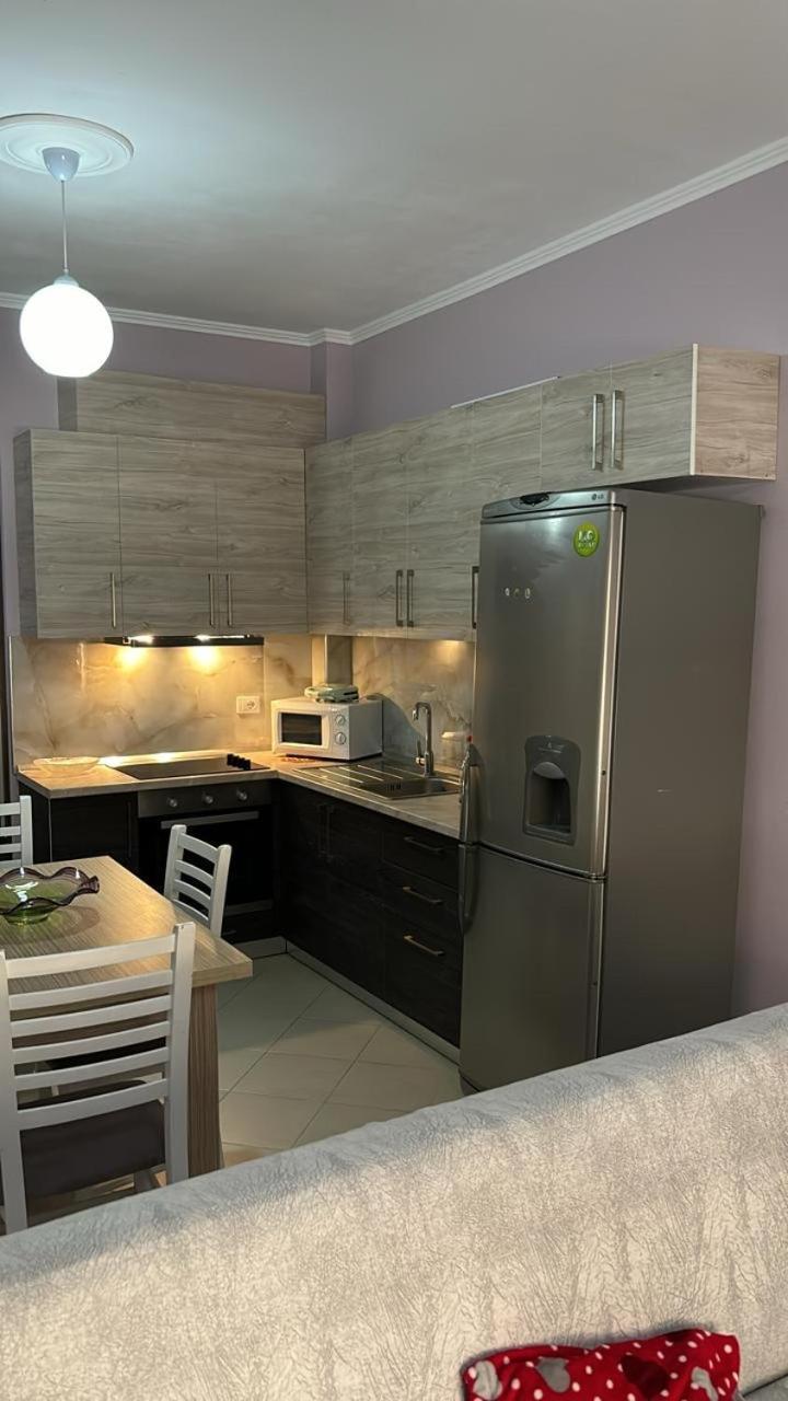 Apartment Albania Орікум Екстер'єр фото